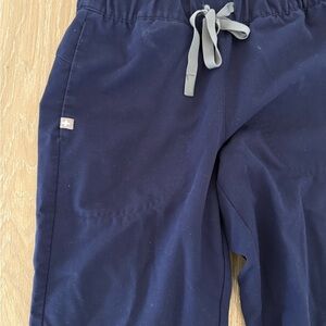 Figs Women's Navy Joggers with Gray Tie